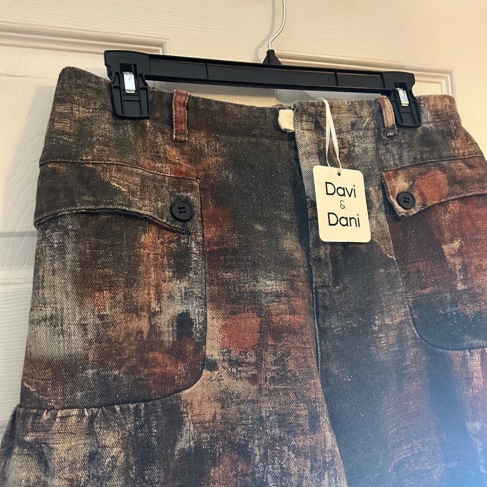 DAVI & DANI Multicolor Wide Leg Pants